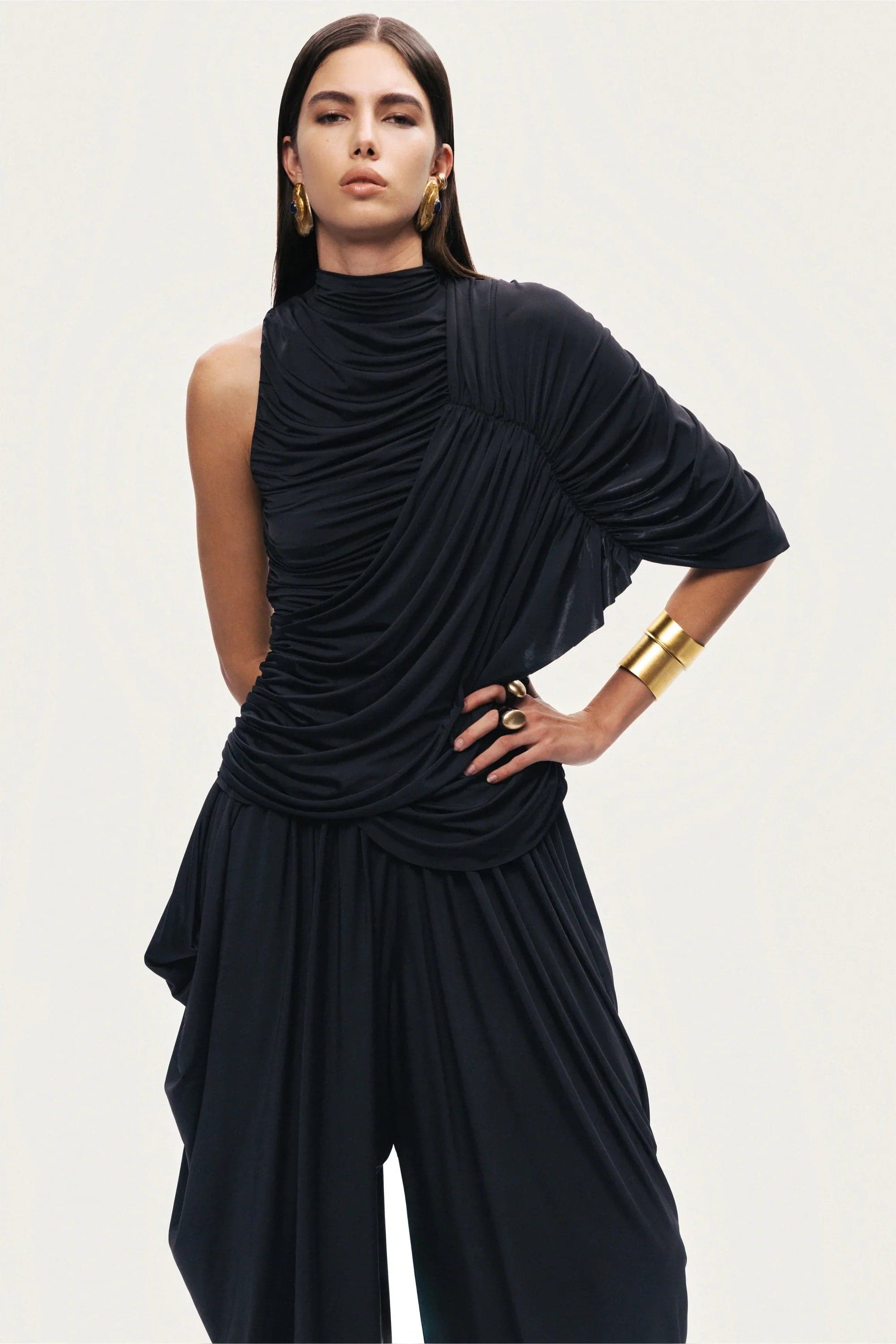 Draped Asymmetric Top